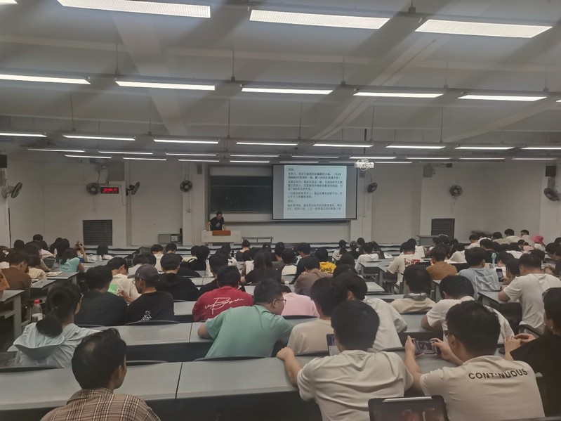 学院举行2026届毕业生就业形...